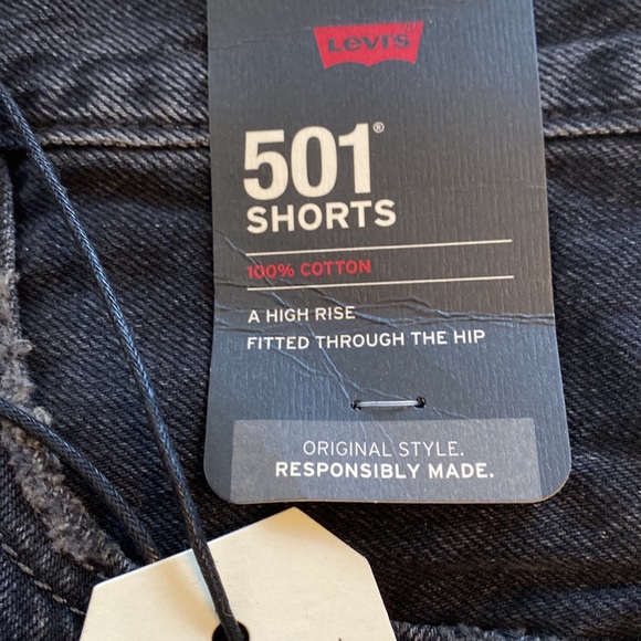501 high waisted Levi shorts.. black, NWT - Picture 2 of 4